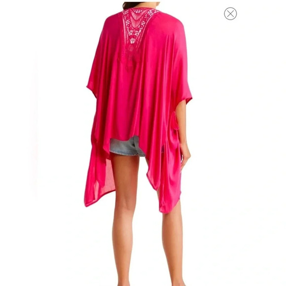 Vince Camuto Women's Pink Lace Kimono Wrap - Picture 6 of 6